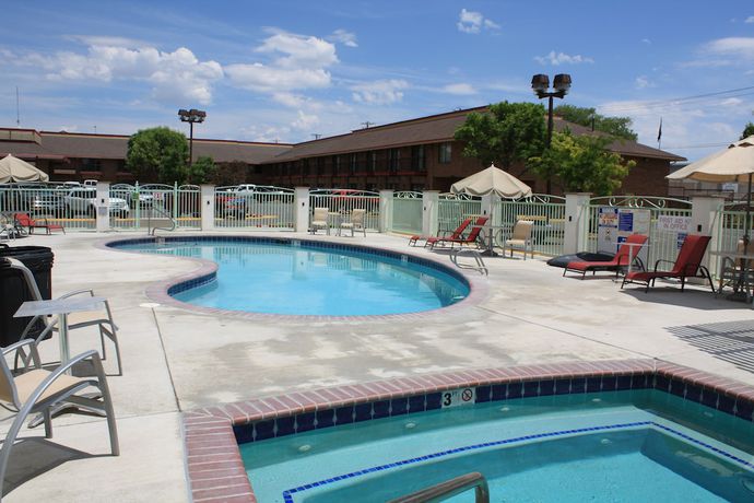 Imagen de la piscina del Hotel Winnemucca Inn And Casino. Foto 20