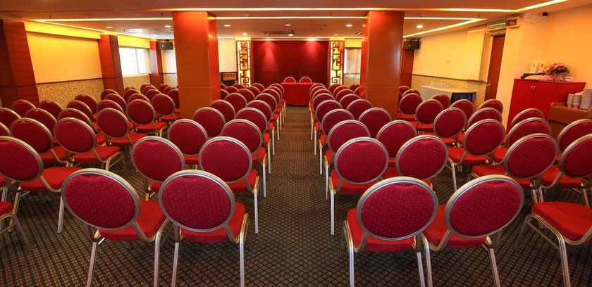 Imagen de los interiores del Hotel Winner. Foto 16