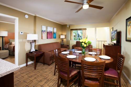 Imagen de la habitación del Hotel Winners Circle Resort By Vri Americas. Foto 3