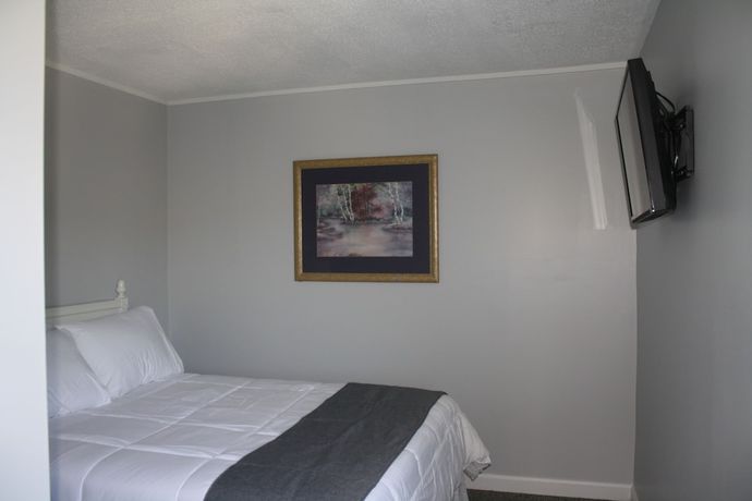 Imagen de la habitación del Hotel Winnisquam Lake Inn. Foto 2