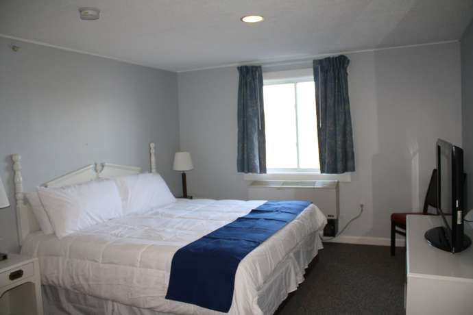 Imagen de la habitación del Hotel Winnisquam Lake Inn. Foto 3