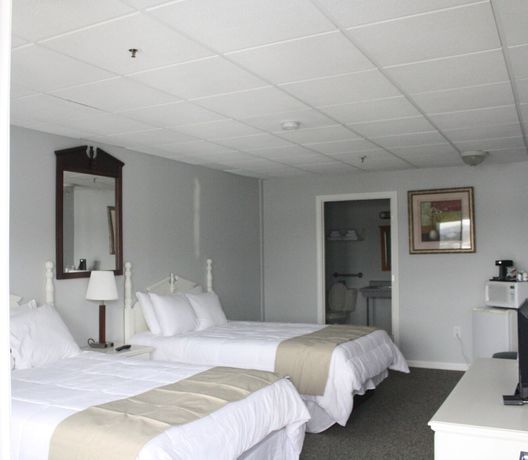 Imagen de la habitación del Hotel Winnisquam Lake Inn. Foto 8