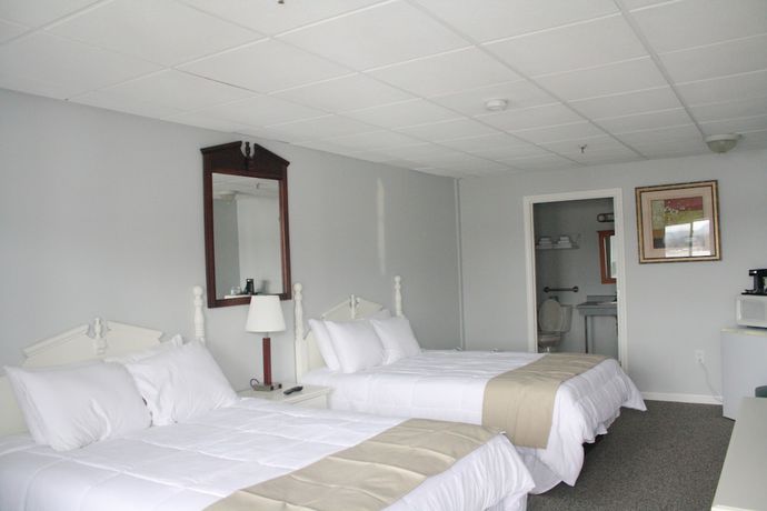 Imagen de la habitación del Hotel Winnisquam Lake Inn. Foto 9