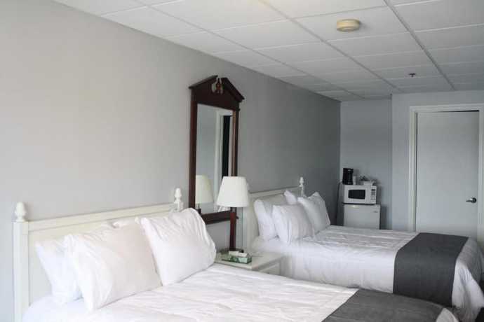 Imagen de la habitación del Hotel Winnisquam Lake Inn. Foto 13