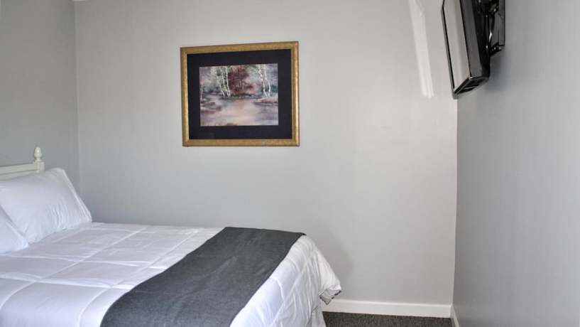 Imagen de la habitación del Hotel Winnisquam Lake Inn. Foto 17