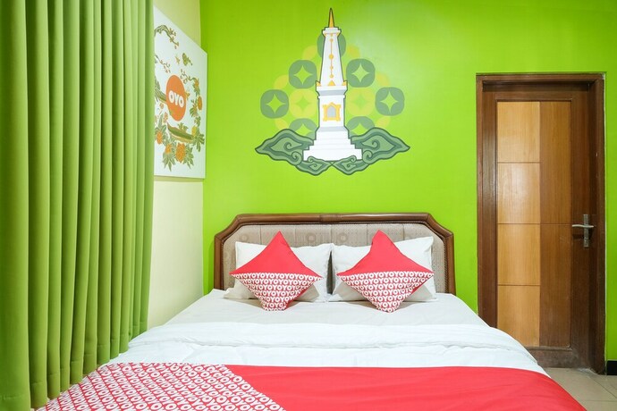Imagen de la habitación del Hotel Winotosastro Garden. Foto 4