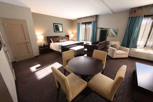 Imagen de la habitación del Hotel Win-river Resort and Casino. Foto 4