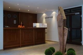 Imagen de los interiores del Hotel Winslow Atrium. Foto 10