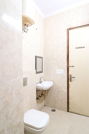 Imagen de la habitación del Hotel Winsome Residency. Foto 14