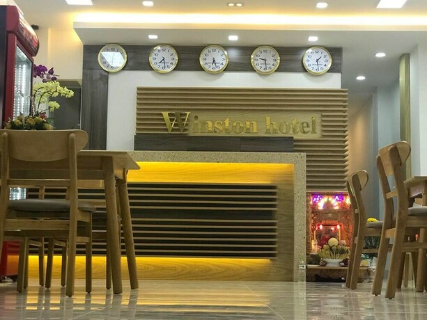 Imagen de los interiores del Hotel Winston. Foto 28