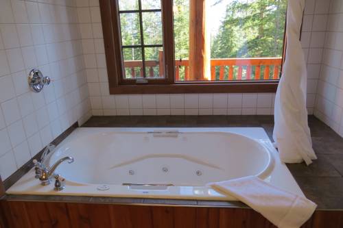 Imagen de la habitación del Hotel Winston Lodge. Foto 7