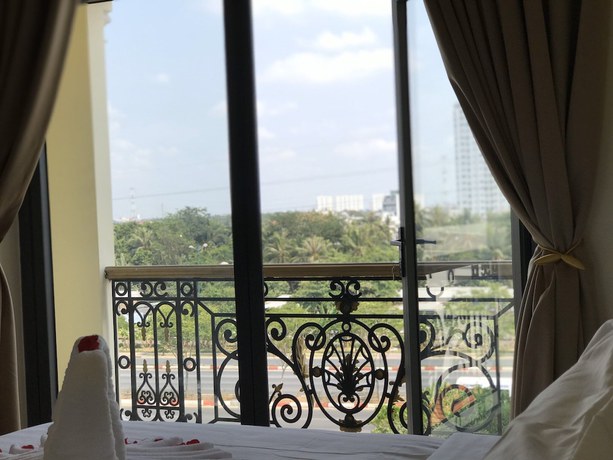 Imagen de la habitación del Hotel Winston Riverside. Foto 8