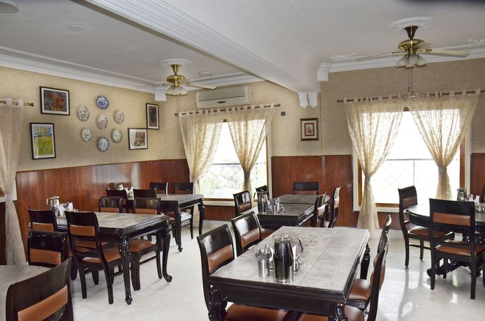 Imagen del bar/restaurante del Hotel Winsum Hill. Foto 3