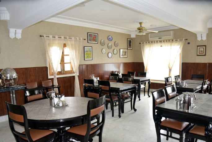 Imagen del bar/restaurante del Hotel Winsum Hill. Foto 5