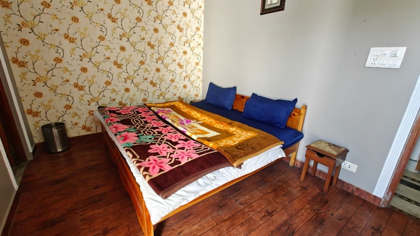 Imagen de la habitación del Hotel Winsum Hill Solan. Foto 5