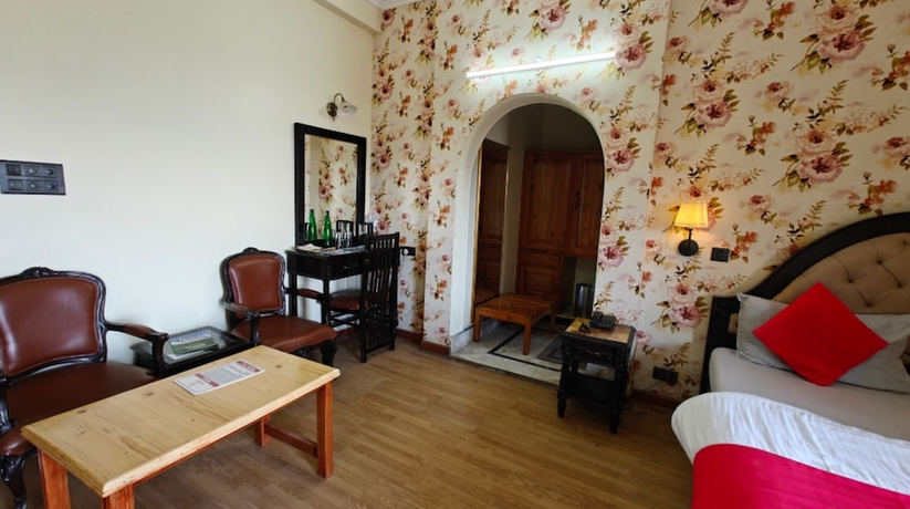 Imagen de la habitación del Hotel Winsum Hill Solan. Foto 6