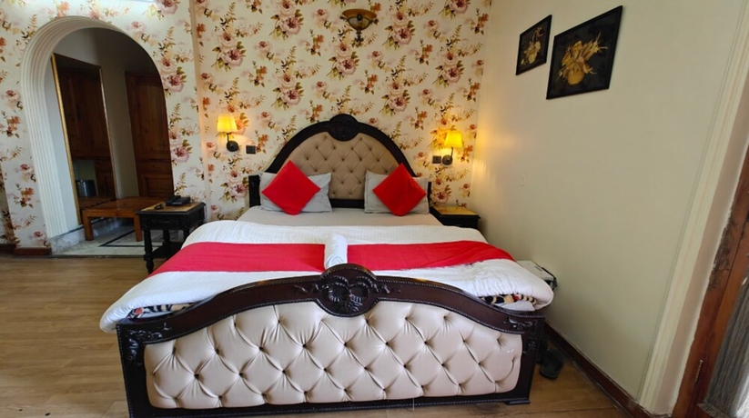 Imagen de la habitación del Hotel Winsum Hill Solan. Foto 8