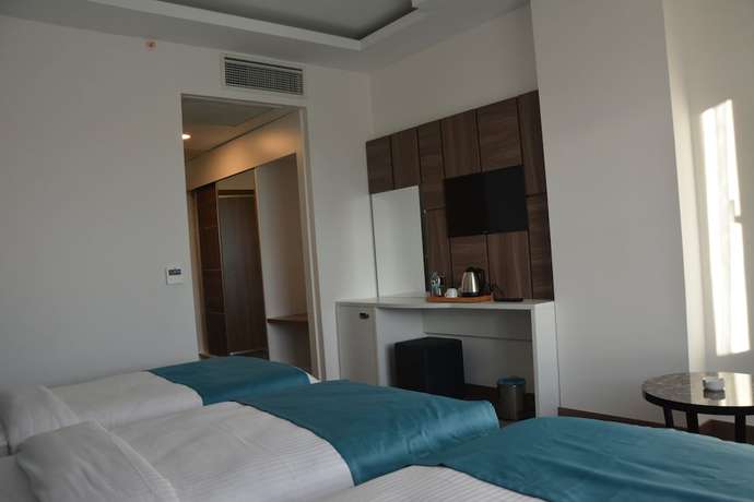 Imagen de la habitación del Hotel Winter City. Foto 2