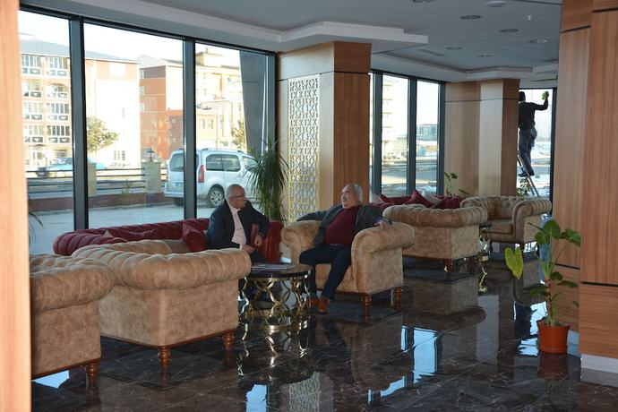 Imagen de los interiores del Hotel Winter City. Foto 12