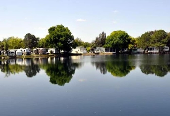 Imagen general del Hotel Winter Quarters Pasco Rv Resort - Campground. Foto 8