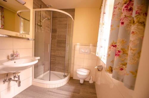 Imagen de la habitación del Hotel Wintergarten. Foto 6