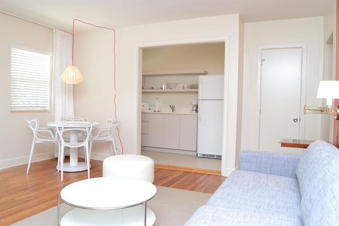 Imagen de los interiores del Hotel Winterset A North Beach Village Resort. Foto 12