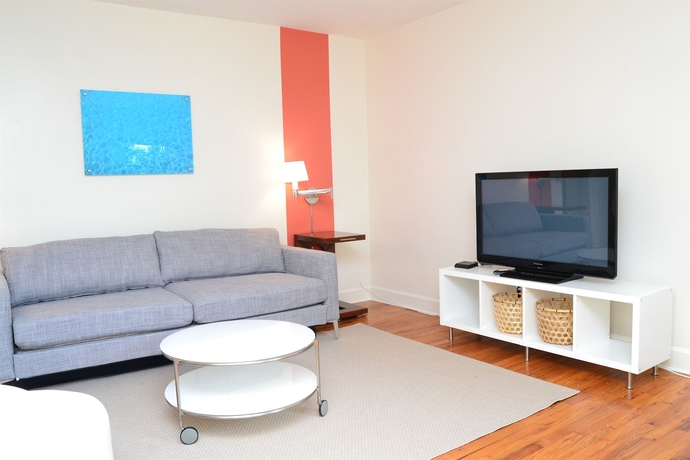 Imagen de los interiores del Hotel Winterset A North Beach Village Resort. Foto 14