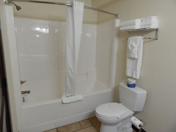 Imagen general del Hotel Winterton Suites. Foto 12