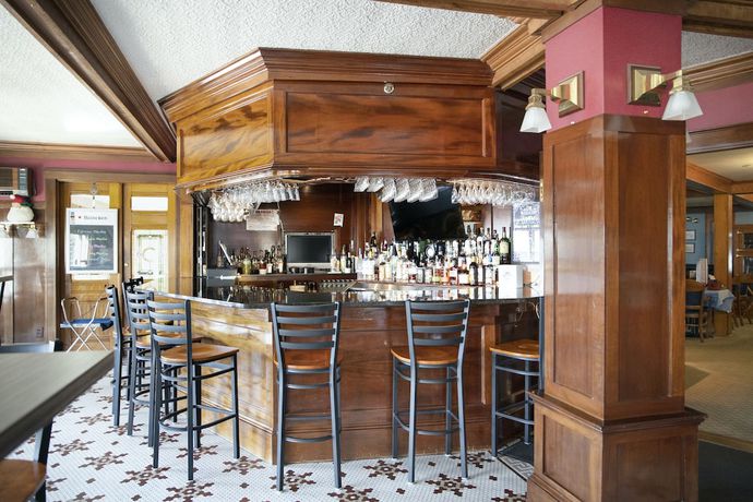 Imagen del bar/restaurante del Hotel Winthrop Arms Restaurant Airport. Foto 2