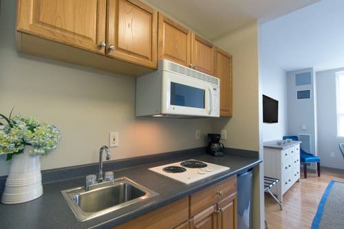 Imagen de la habitación del Hotel Winthrop Beach Inn And Suites Boston Logan Airport. Foto 14