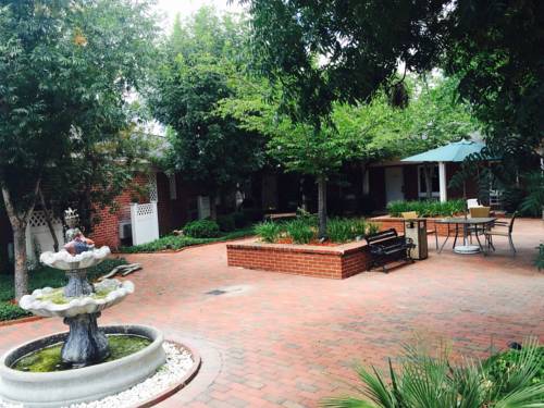 Imagen de la habitación del Hotel Winton Inn & Suites. Foto 12