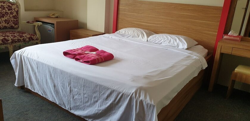 Imagen de la habitación del Hotel Wir. Foto 12