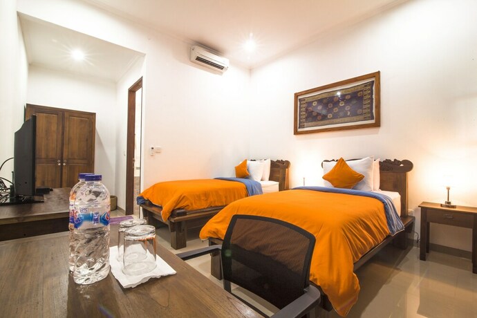 Imagen de la habitación del Hotel Wiras Village. Foto 13