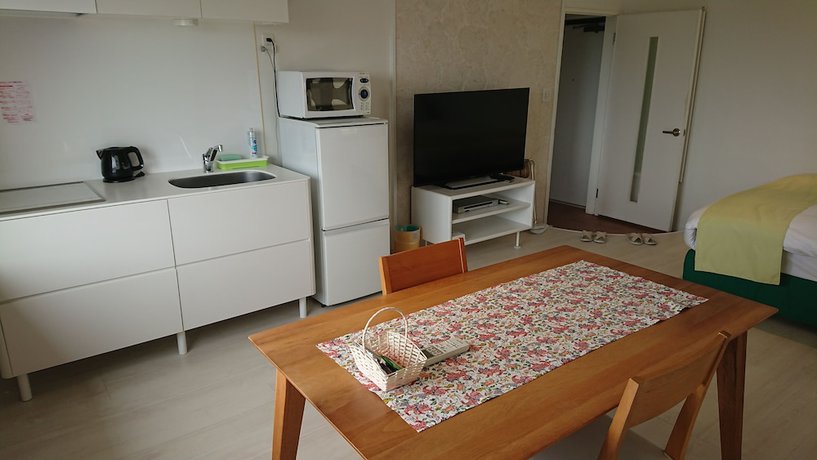 Imagen de la habitación del Hotel Wires. Foto 5