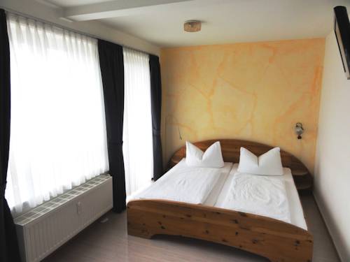 Imagen de la habitación del Hotel Wirtshaus Krone. Foto 5