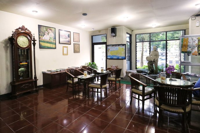 Imagen de los interiores del Hotel Wisata, Magelang. Foto 16
