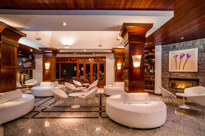 Imagen de los interiores del Hotel Wish Serrano. Foto 15