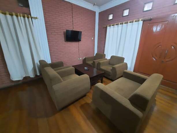 Imagen de la habitación del Hotel Wisma Acidalia Syariah. Foto 15