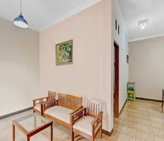 Imagen de la habitación del Hotel Wisma CK Kebumen by Cozzy. Foto 2