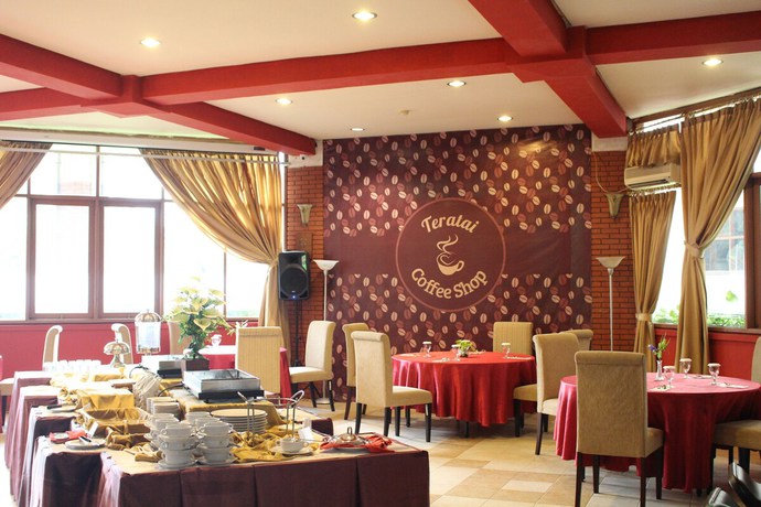 Imagen del bar/restaurante del Hotel Wisma Makara Suite Powered By Archipelago. Foto 2