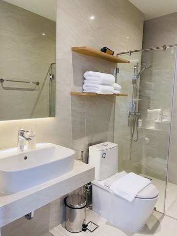 Imagen de la habitación del Hotel Wisma Ratchaburi. Foto 8