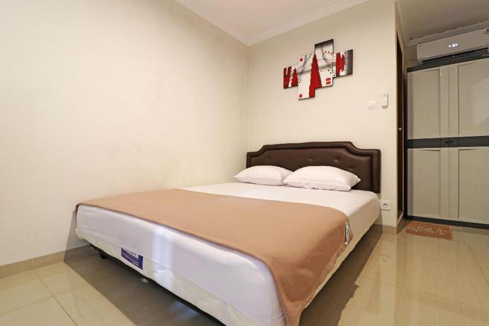 Imagen de la habitación del Hotel Wisma Surya. Foto 3
