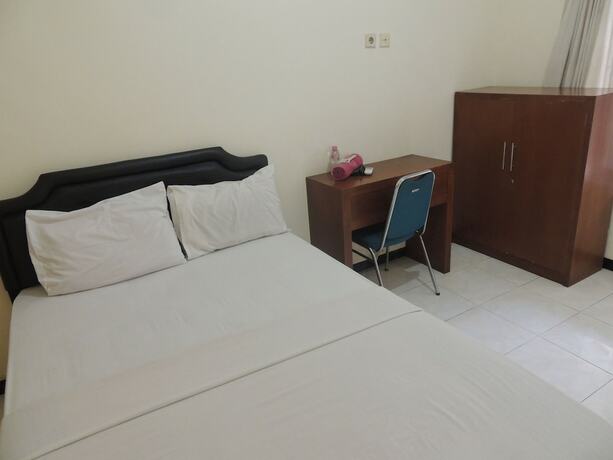 Imagen general del Hotel Wisma Tamu UKSW. Foto 1