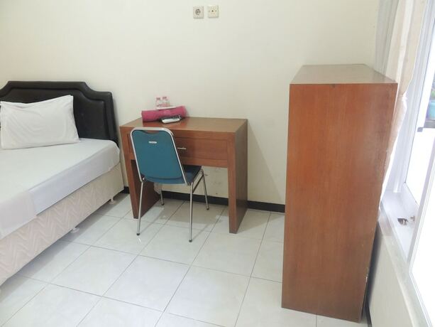 Imagen general del Hotel Wisma Tamu UKSW. Foto 4