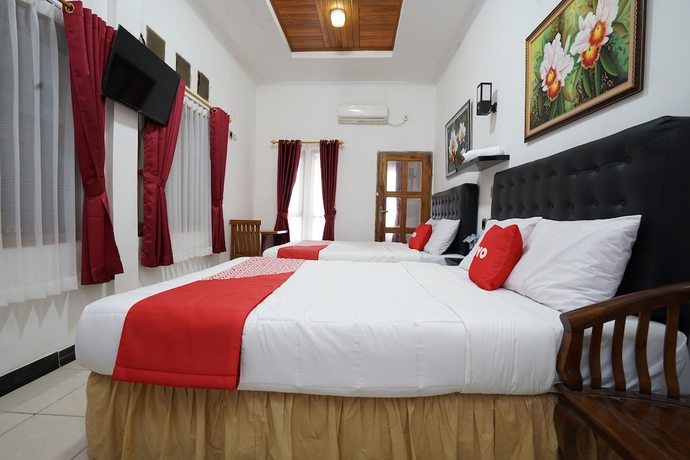 Imagen de la habitación del Hotel Wisma Vandera Syariah Garut Mitra RedDoorz. Foto 3