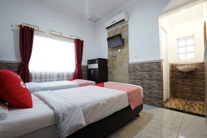 Imagen de la habitación del Hotel Wisma Vandera Syariah Garut Mitra RedDoorz. Foto 16