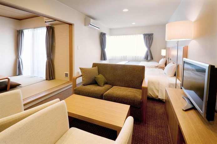 Imagen de la habitación del Hotel Wisterian Life Club Toba. Foto 10