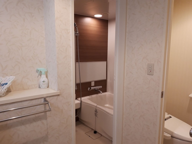 Imagen de la habitación del Hotel Wisterian Life Club Toba. Foto 11