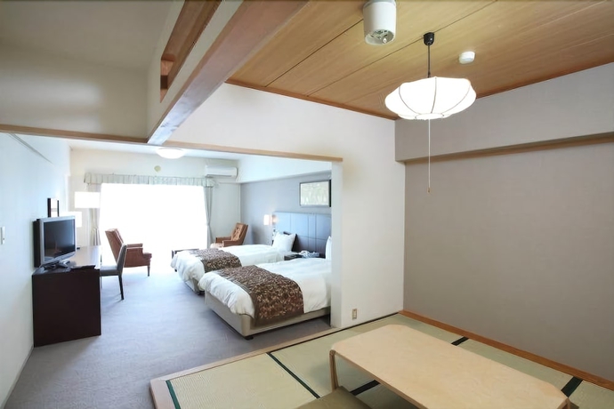 Imagen de la habitación del Hotel Wisterian Life Club Usami. Foto 11
