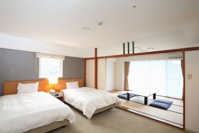 Imagen de la habitación del Hotel Wisterian Life Club Usami. Foto 12